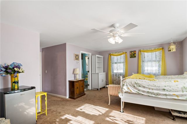 33 Detroit Avenue, Warren, RI 02885