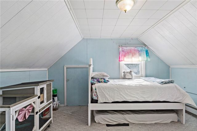 33 Detroit Avenue, Warren, RI 02885