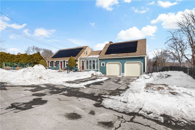 33 Detroit Avenue, Warren, RI 02885