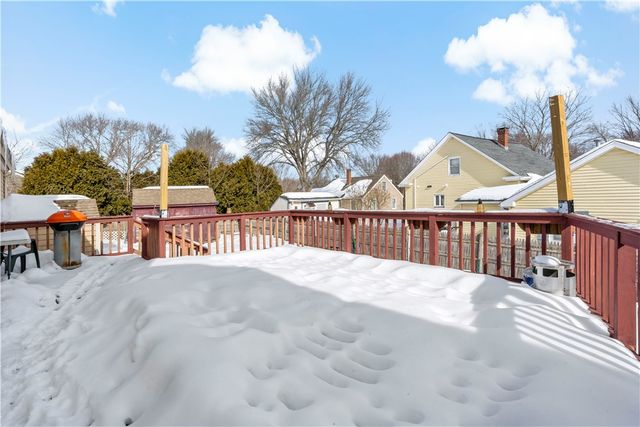 33 Detroit Avenue, Warren, RI 02885