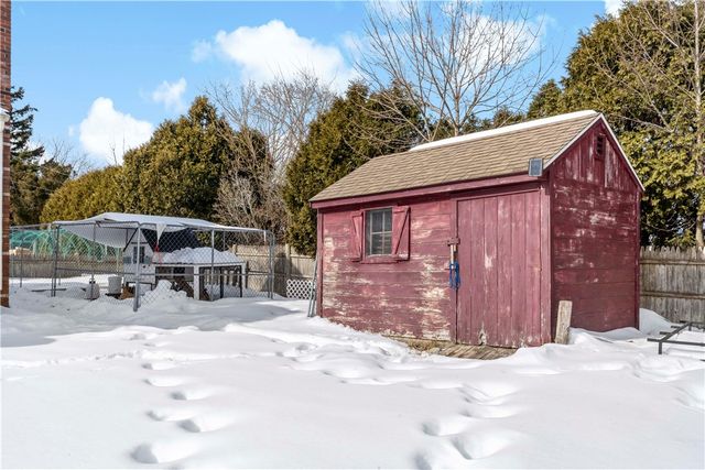 33 Detroit Avenue, Warren, RI 02885