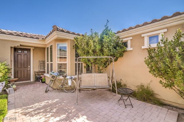 3709 Corte Bella Hills Avenue, North Las Vegas, NV 89081