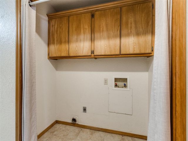 16 Sue Lane, Mcloud, OK 74851