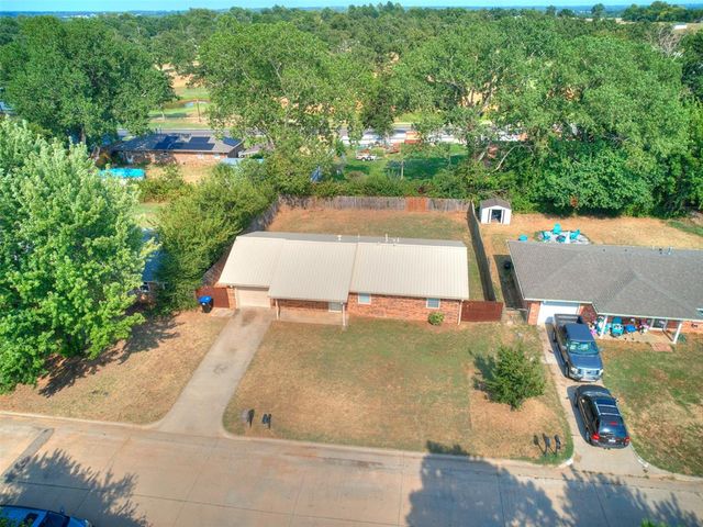 16 Sue Lane, Mcloud, OK 74851