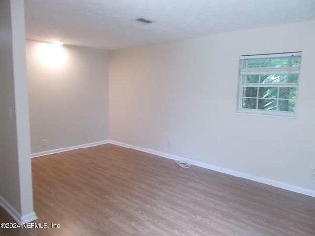 5730 CRUZ Road, Jacksonville, FL 32207