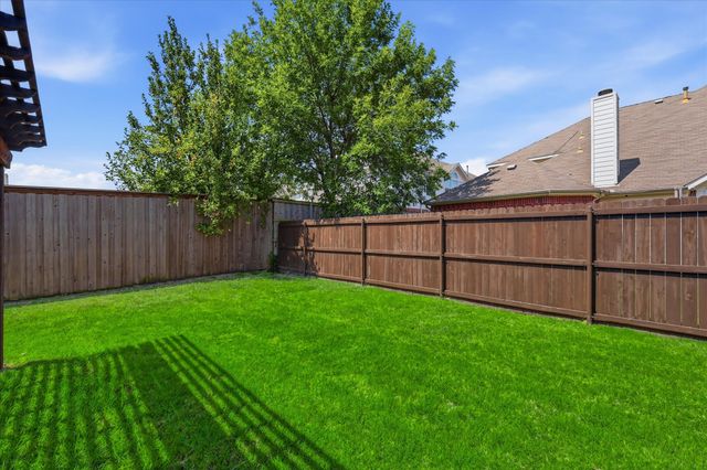 1021 Hyannis Street, Plano, TX 75094