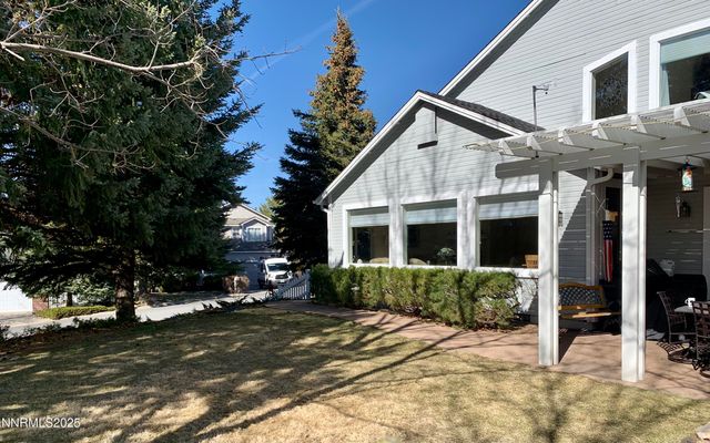 3678 Brighton Way, Reno, NV 89509