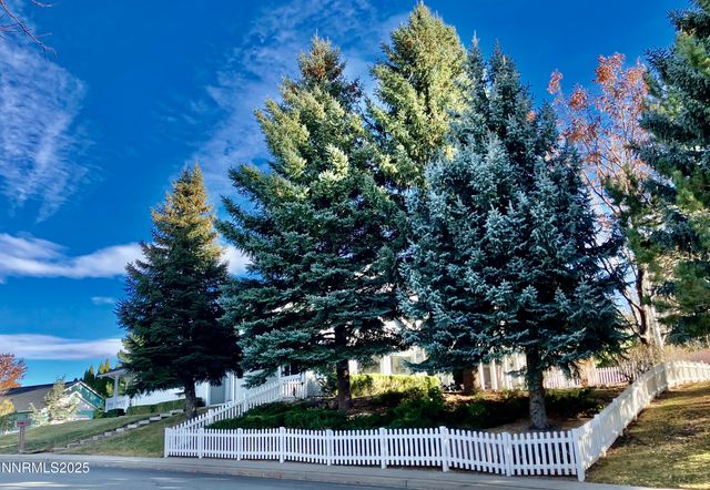 3678 Brighton Way, Reno, NV 89509