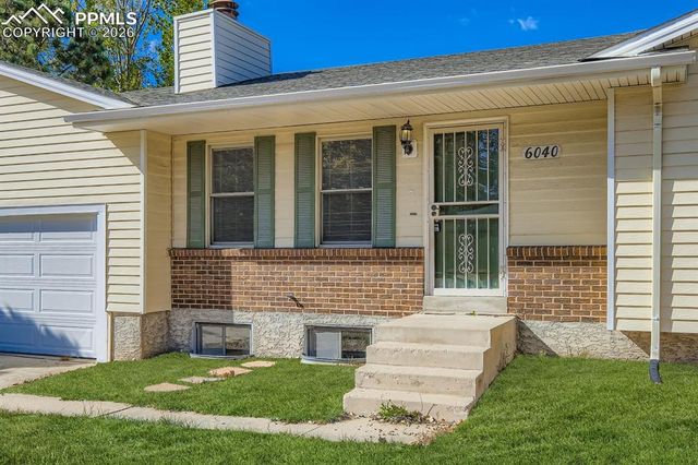 6040 Eagles Nest Court, Colorado Springs, CO 80918