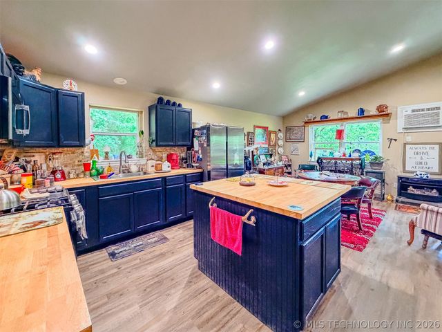96486 S 4450 Road, Gore, OK 74435
