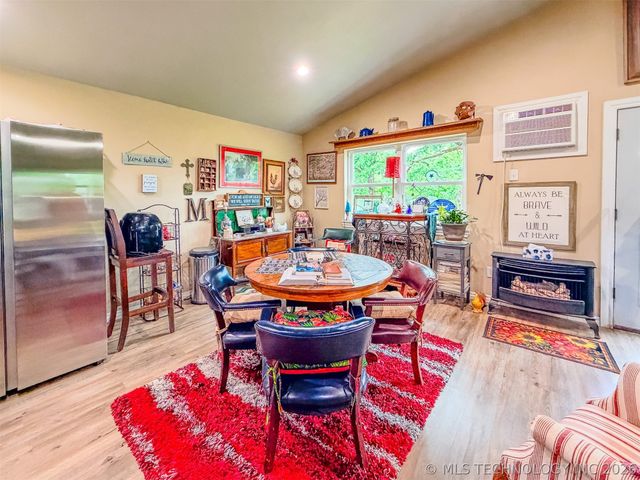 96486 S 4450 Road, Gore, OK 74435