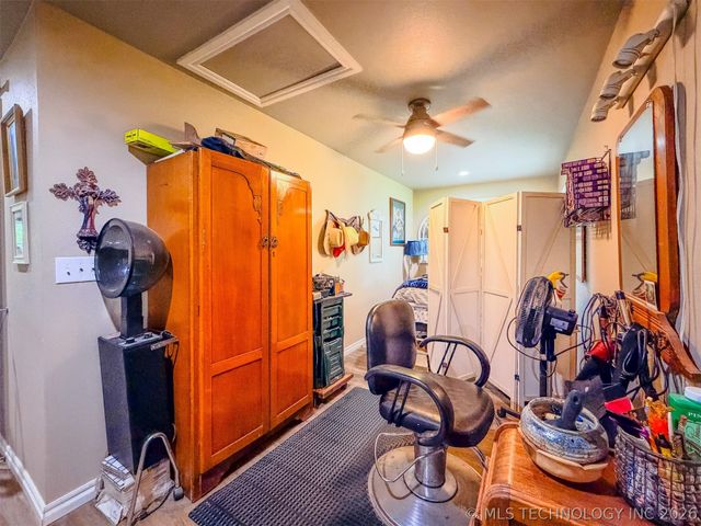 96486 S 4450 Road, Gore, OK 74435