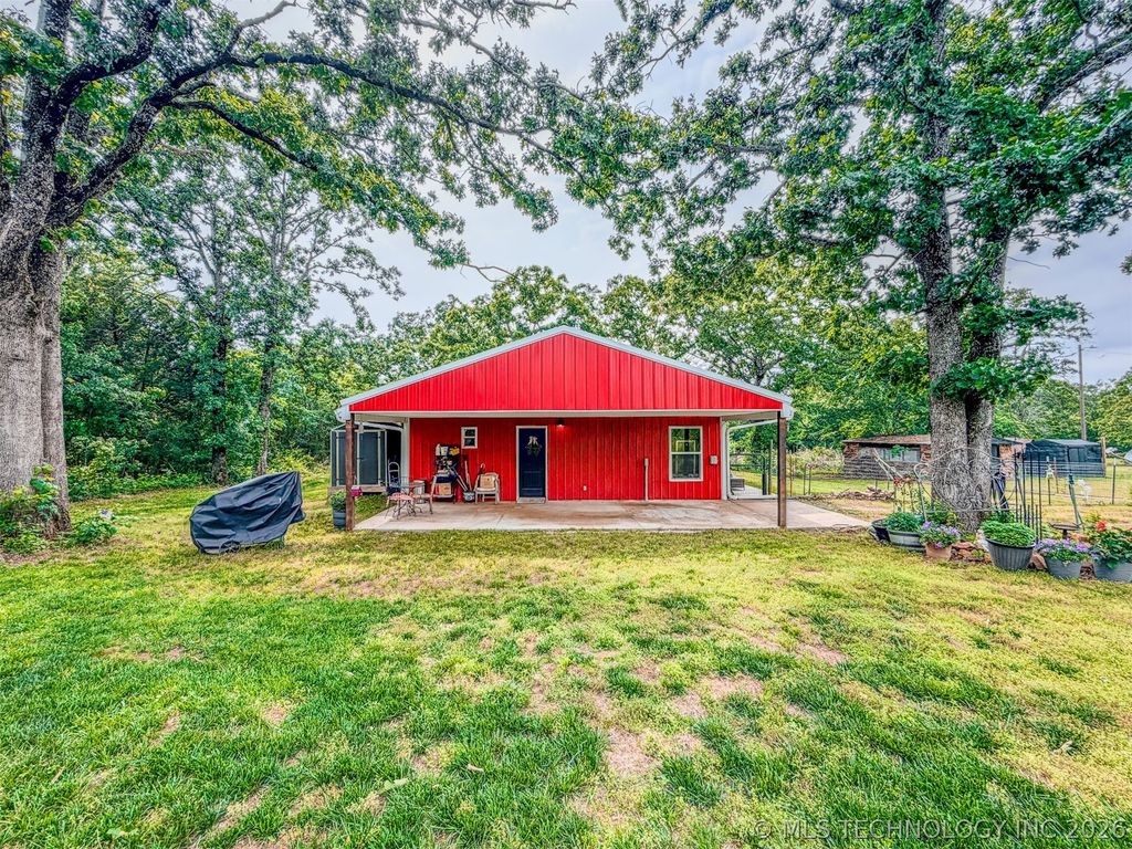 96486 S 4450 Road, Gore, OK 74435