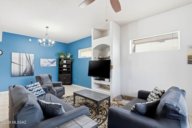 584 E Painted Pueblo Drive, Vail, AZ 85641