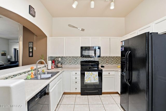 584 E Painted Pueblo Drive, Vail, AZ 85641