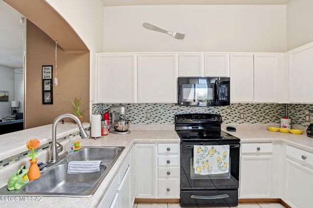 584 E Painted Pueblo Drive, Vail, AZ 85641