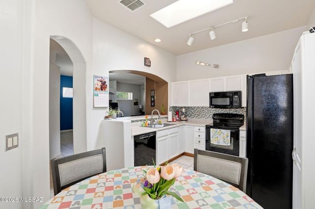 584 E Painted Pueblo Drive, Vail, AZ 85641