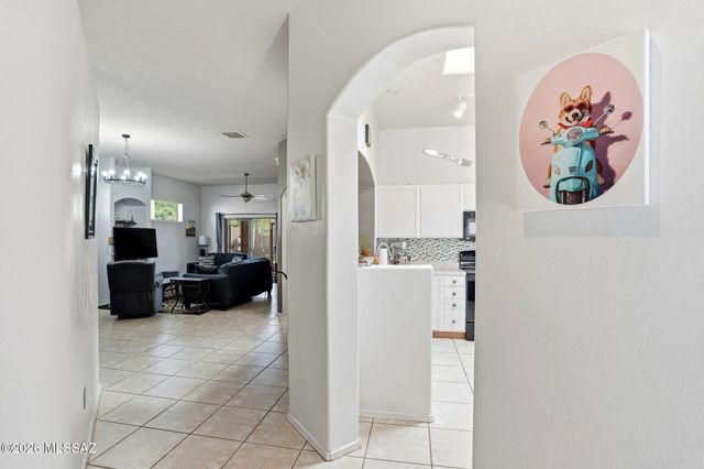 584 E Painted Pueblo Drive, Vail, AZ 85641