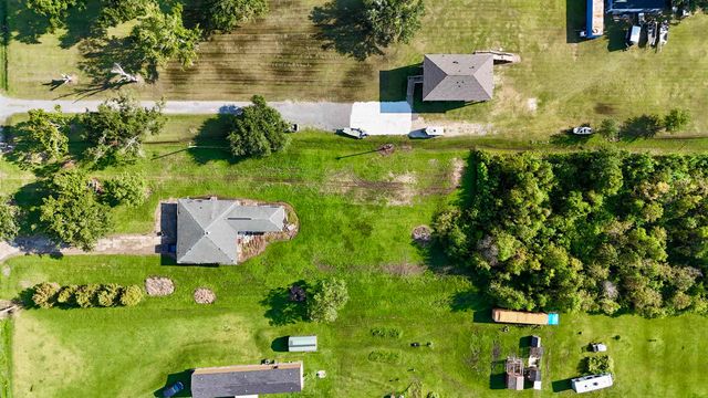 5243 Bayouside Dr, Chauvin, LA 70344