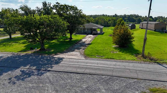 5243 Bayouside Dr, Chauvin, LA 70344