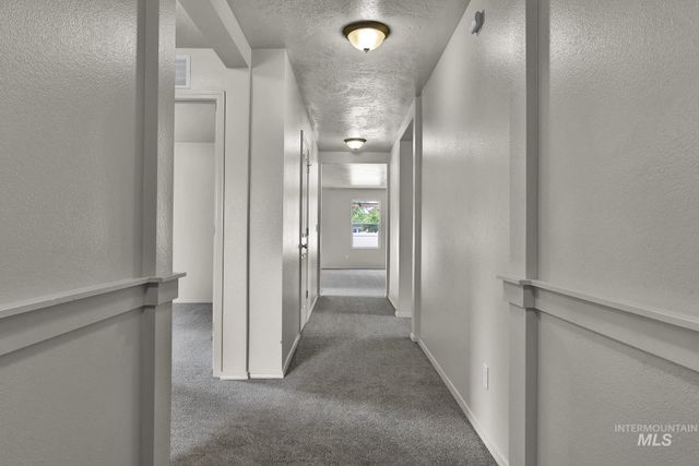 3709 S High Springs St, Nampa, ID 83686