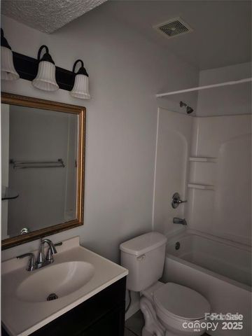 11041 Cedar View Road, Charlotte, NC 28226