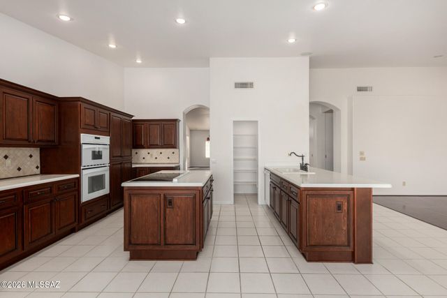 64640 E Drifter Drive, Saddlebrooke, AZ 85739