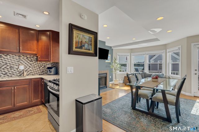 223 Front Street B, New Haven, CT 06513