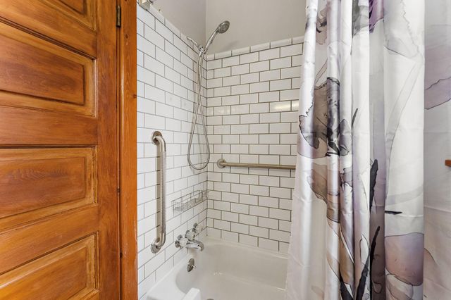 162 Mcboal Street, Saint Paul, MN 55102