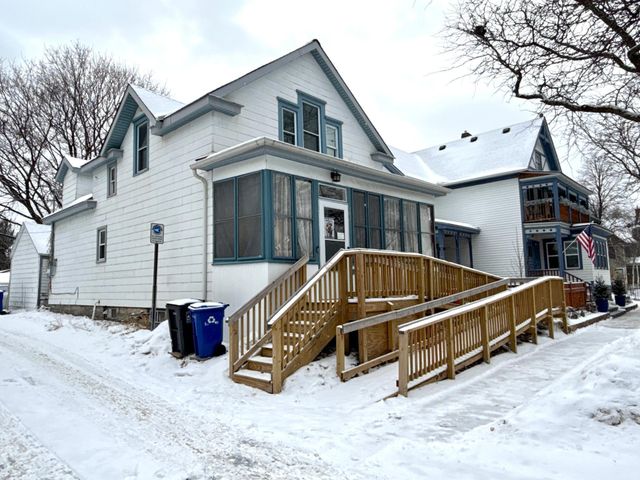 162 Mcboal Street, Saint Paul, MN 55102