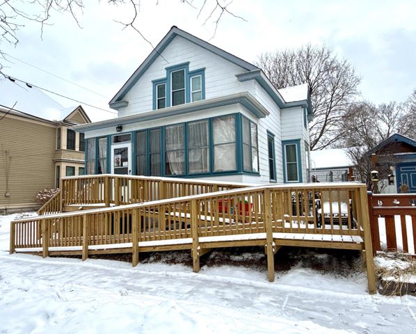 162 Mcboal Street, Saint Paul, MN 55102