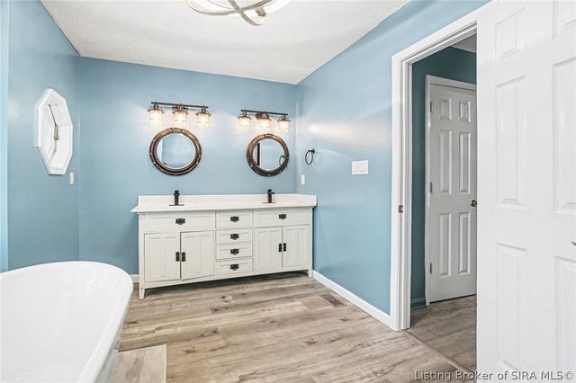 8104 Hidden River Trace, Charlestown, IN 47111