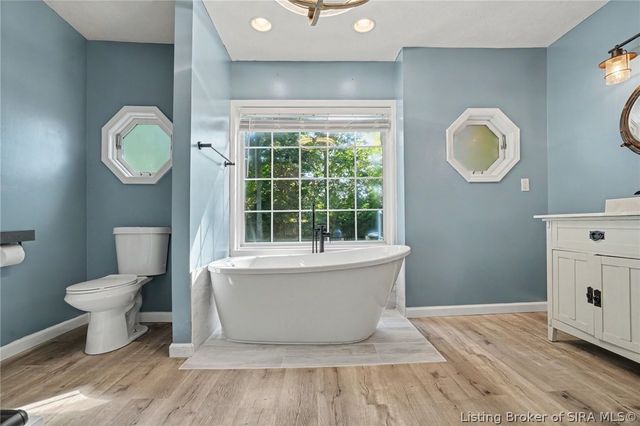 8104 Hidden River Trace, Charlestown, IN 47111