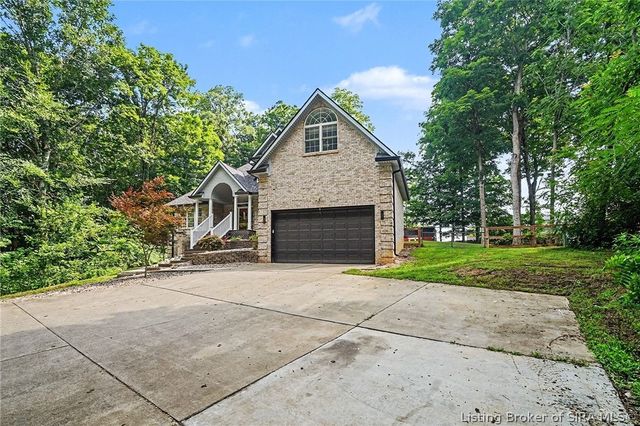 8104 Hidden River Trace, Charlestown, IN 47111