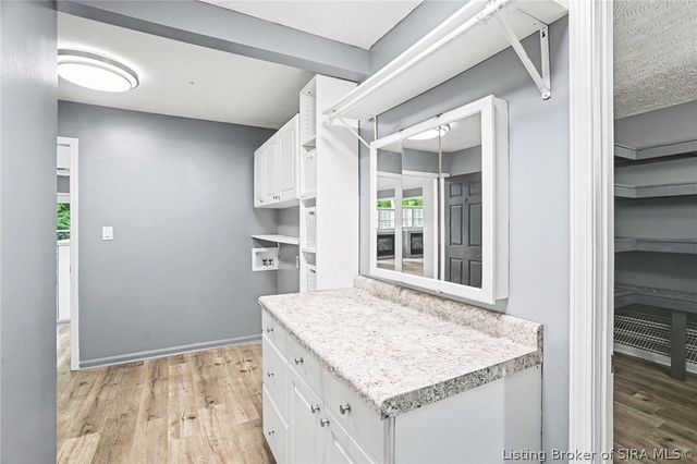 8104 Hidden River Trace, Charlestown, IN 47111