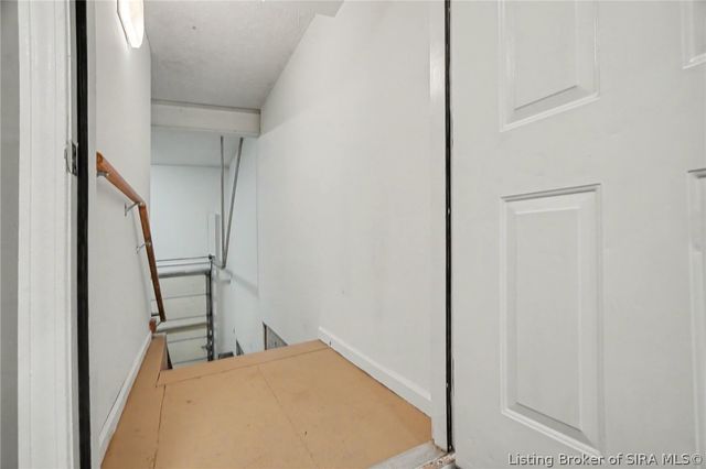 8104 Hidden River Trace, Charlestown, IN 47111