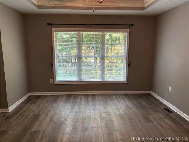 8104 Hidden River Trace, Charlestown, IN 47111
