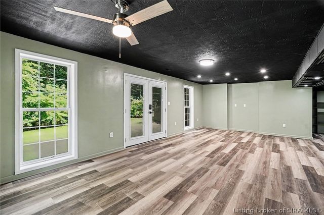 8104 Hidden River Trace, Charlestown, IN 47111