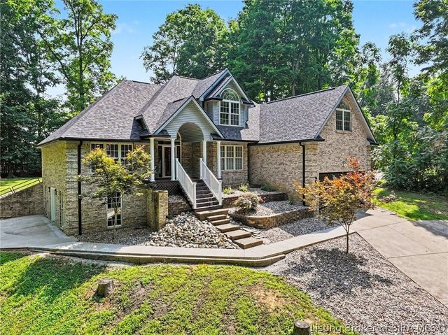 8104 Hidden River Trace, Charlestown, IN 47111