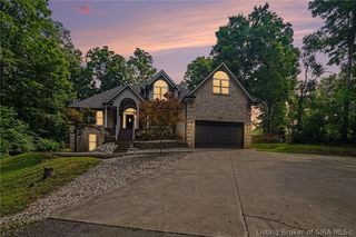8104 Hidden River Trace, Charlestown, IN 47111