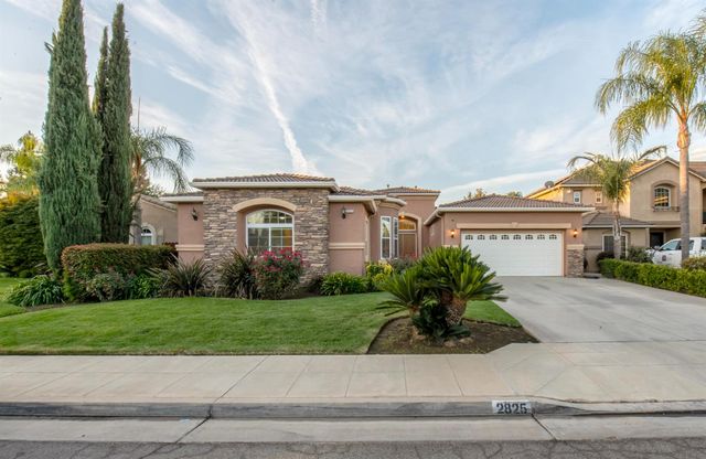 2825 E Quincy Avenue, Fresno, CA 93720