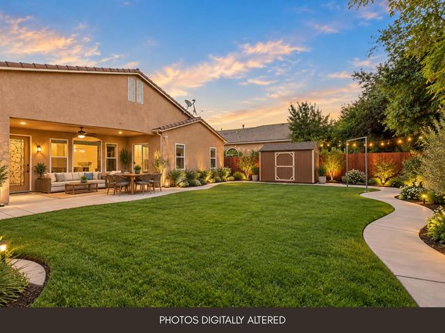 2825 E Quincy Avenue, Fresno, CA 93720