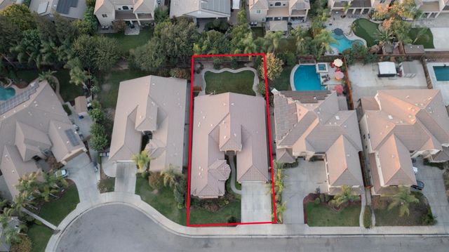 2825 E Quincy Avenue, Fresno, CA 93720