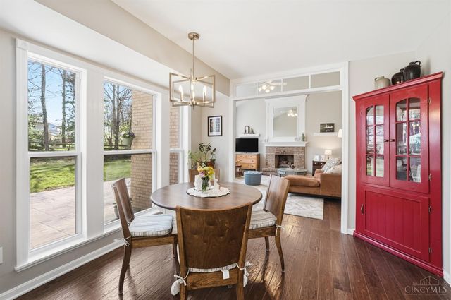 1502 Huntcrest Drive, Cincinnati, OH 45255