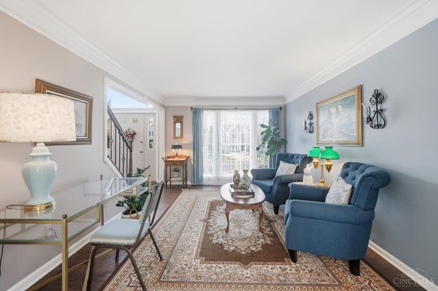 1502 Huntcrest Drive, Cincinnati, OH 45255