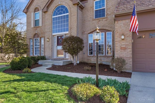 1502 Huntcrest Drive, Cincinnati, OH 45255