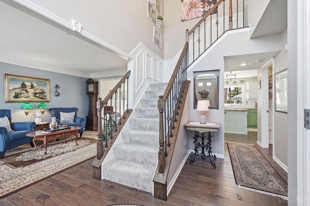 1502 Huntcrest Drive, Cincinnati, OH 45255