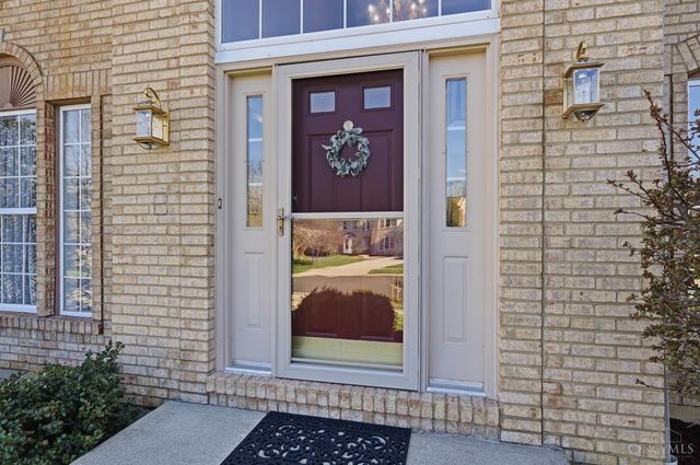 1502 Huntcrest Drive, Cincinnati, OH 45255