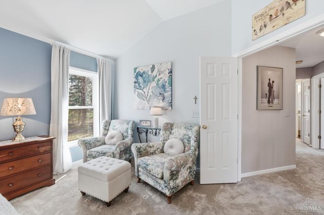 1502 Huntcrest Drive, Cincinnati, OH 45255