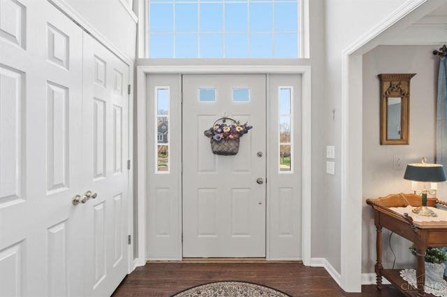 1502 Huntcrest Drive, Cincinnati, OH 45255